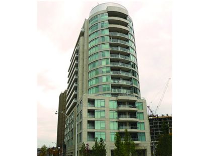 8 Scollard St, Ph 107
